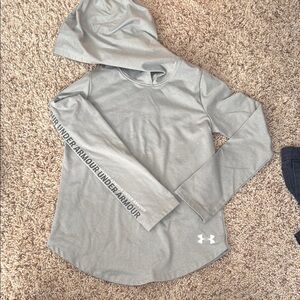 Under Armour Gray Long Sleeve Hoodie